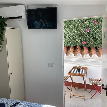 Malagueña Salerosa Apartamento - casa mata de 1 a 4 dormitorios con terraza o patio propio Málaga Exterior foto