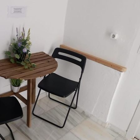 Malagueña Salerosa Apartamento - casa mata de 1 a 4 dormitorios con terraza o patio propio Málaga Exterior foto