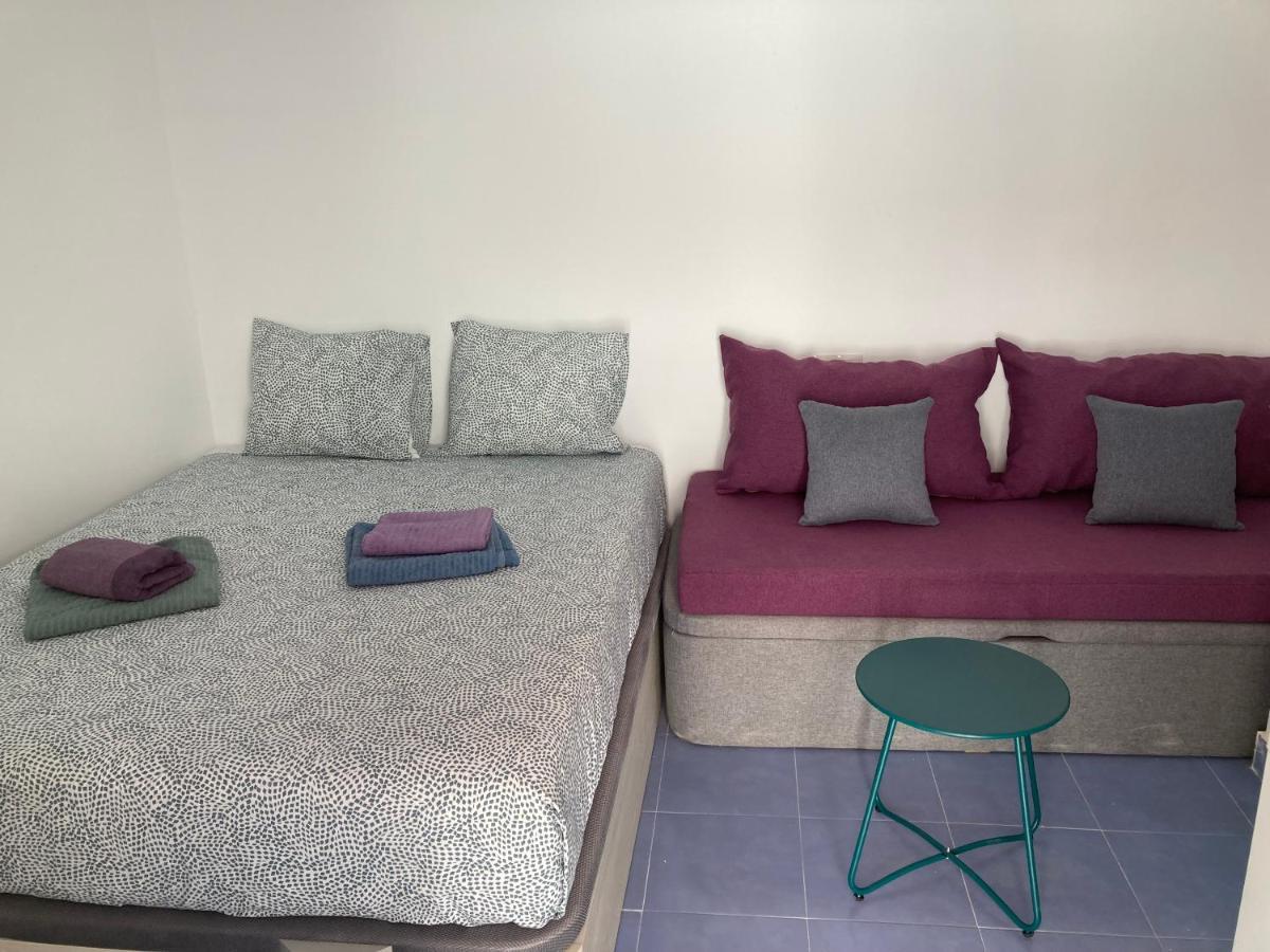Malagueña Salerosa Apartamento - casa mata de 1 a 4 dormitorios con terraza o patio propio Málaga Exterior foto