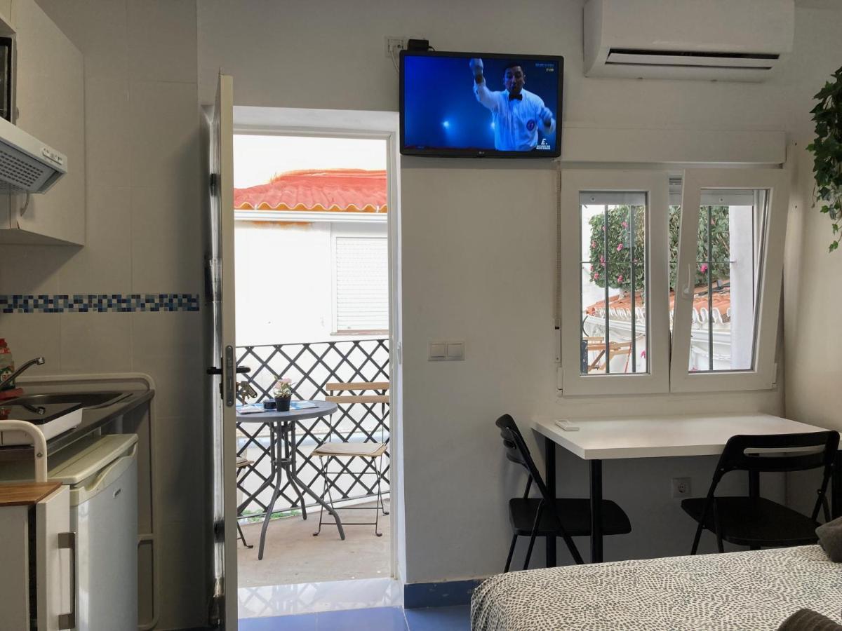 Malagueña Salerosa Apartamento - casa mata de 1 a 4 dormitorios con terraza o patio propio Málaga Exterior foto