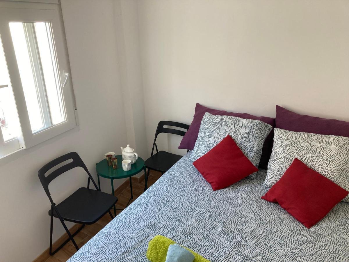 Malagueña Salerosa Apartamento - casa mata de 1 a 4 dormitorios con terraza o patio propio Málaga Exterior foto